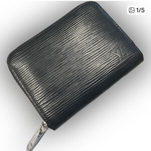 Louis Vuitton Black Epi Leather Zip Wallet with Silver Hardware
